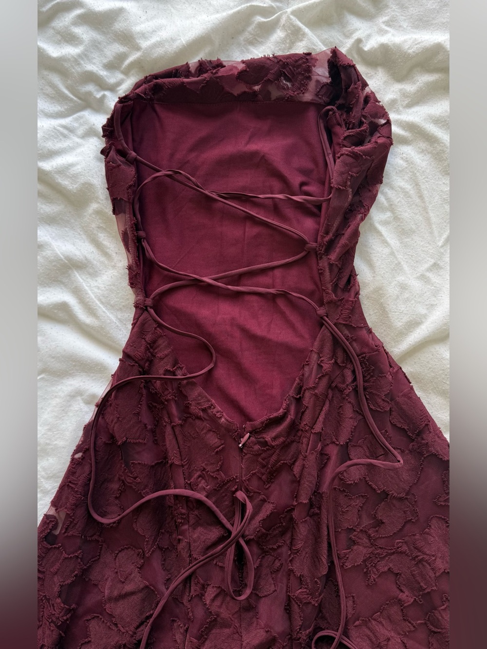 Sleeveless Burgundy Lace Maxi Dress with Spaghetti Straps - Picture 7 of 11